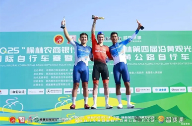 车队快讯丨BATTLE富士达车队榆林收官夺魁，黄世海高原再添桂冠。